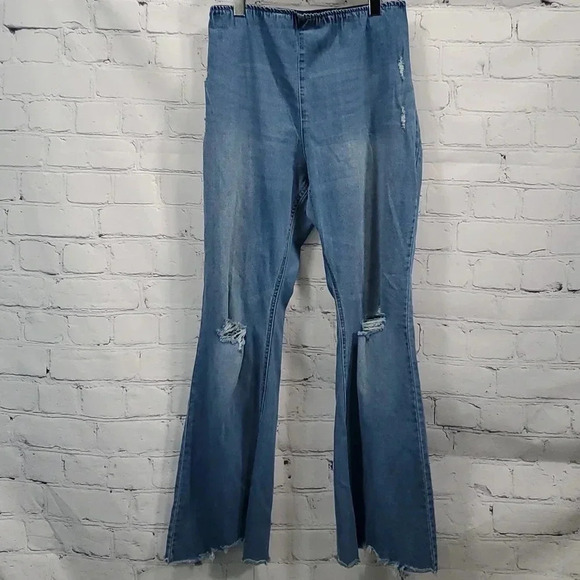 Tinseltown Jeans Boho Hippie Bootcut Stretchy Distressed Pull On Elastic Waist - Picture 1 of 12